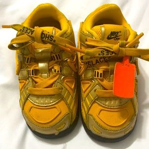 Baby AUTHENTIC OFF WHITE SNEAKERS SIZE 6c